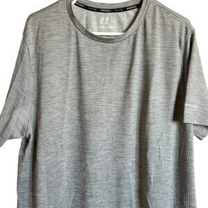 RUSSELL men’s 2 XL training fit crewneck short sleeve T-shirt